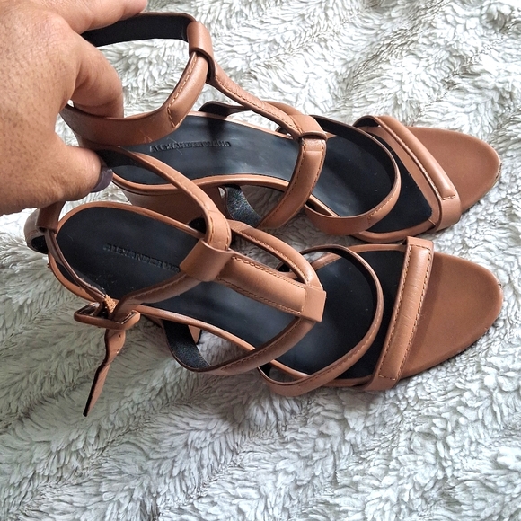 👡 Sandals - Picture 5 of 6